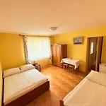 Alexandria 3*