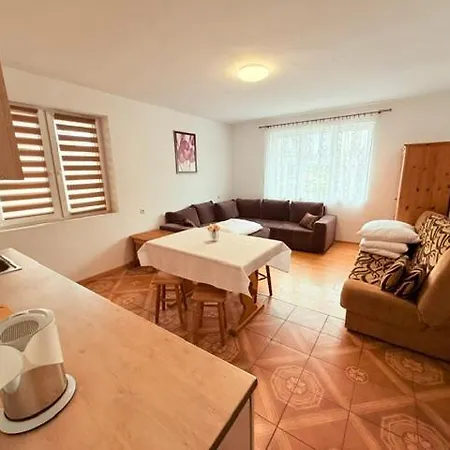 Alexandria בית הארחה דארלובו